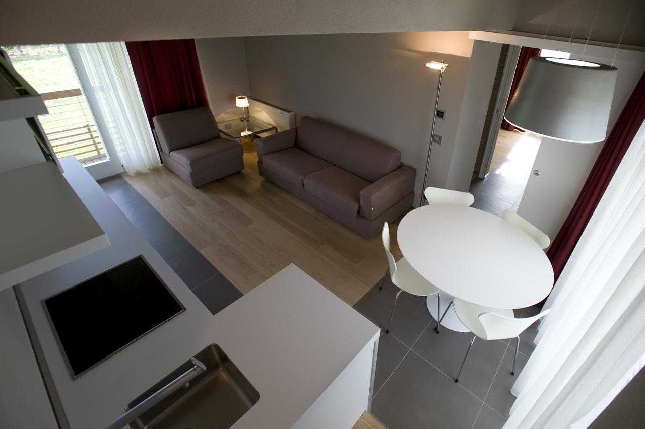 Appartement Casa Nelle Vigne à Castiglione Tinella Extérieur photo