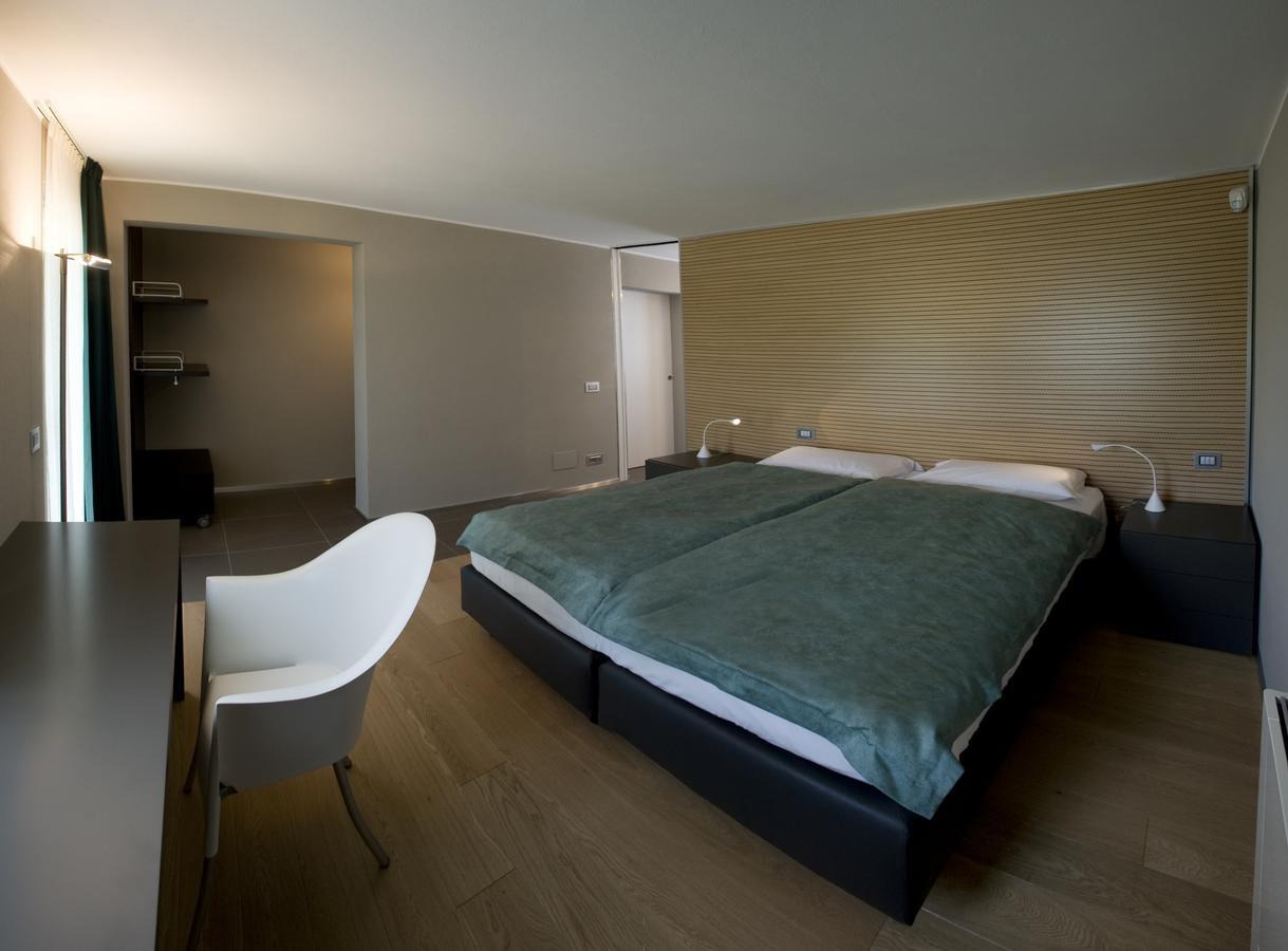Appartement Casa Nelle Vigne à Castiglione Tinella Extérieur photo